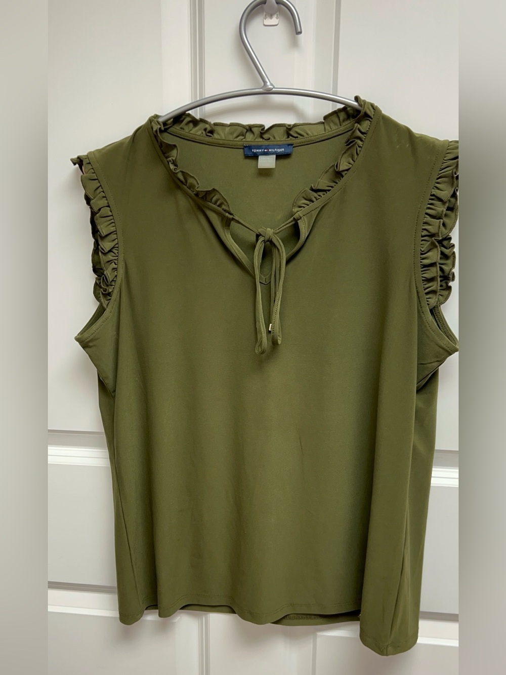 Tommy Hilfiger Olive Ruffle Tie-Neck Sleeveless Camisole Size Large